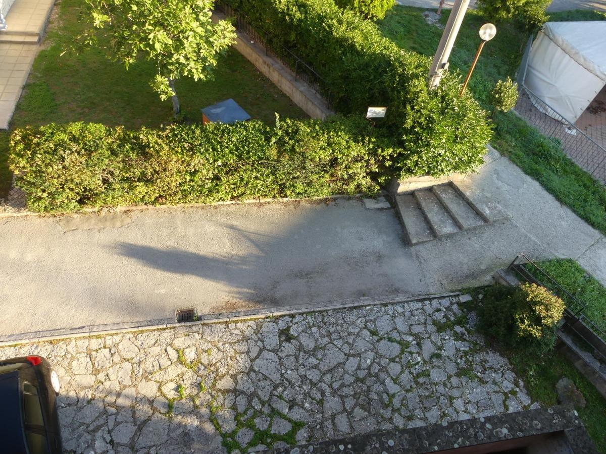 Amadeus Pinolo Apartment Gubbio Exterior foto
